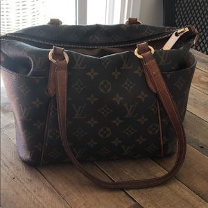 Vintage Louis Vuitton purse